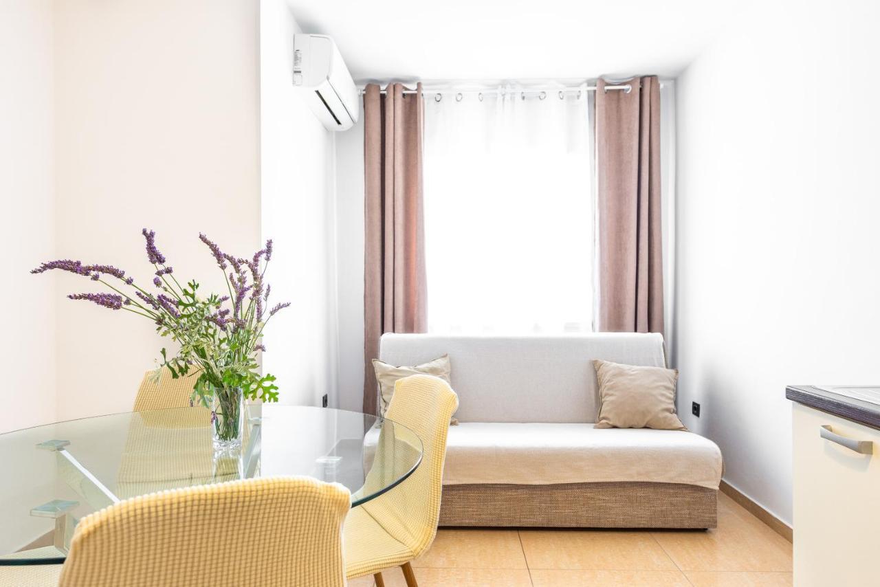 Apartments Lili パグ エクステリア 写真