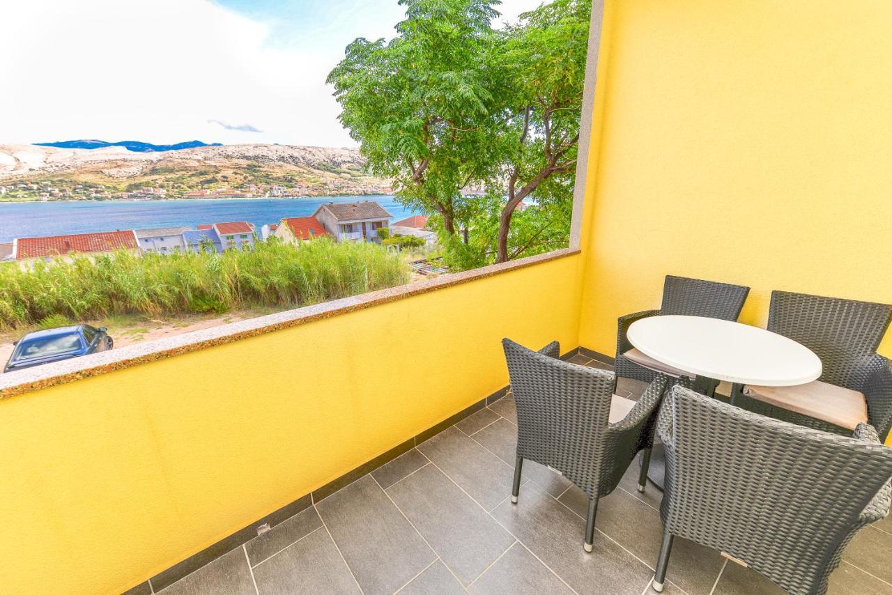 Apartments Lili パグ エクステリア 写真